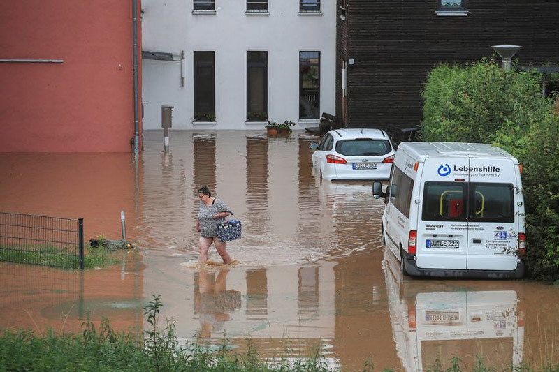 Hàng chục người mất tích vì mưa lũ ở Đức